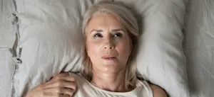 Cegah Insomnia dan Stres pada Wanita Pascamenopause 